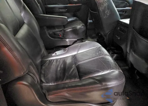 2013 Chevrolet Suburban K1500 Lt z USA, uszkodzony, nr VIN 1GNSKJE79DR289192